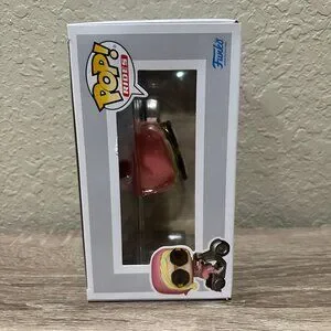 Funko Pop! Rides The White Lotus Tanya McQuoid on Scooter 125 - Moça do